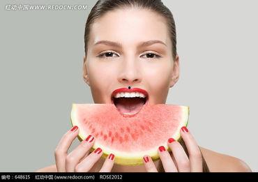 吃瓜动态图 女,揭秘吃瓜女神的欢乐瞬间